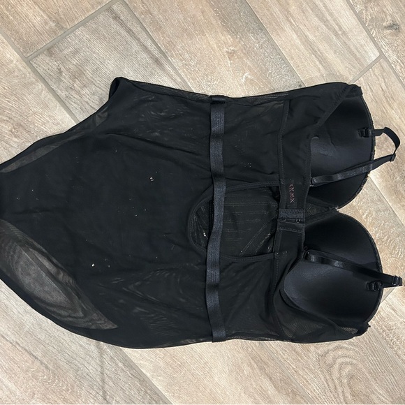 Black Fuchsia Secret Lace Womens Sequin Panel Bodysuit Size Large Art Deco New - Picture 5 of 12